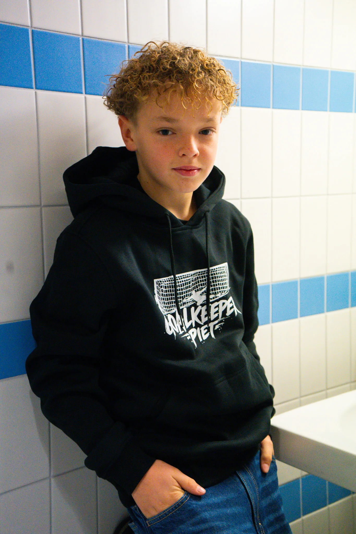 Goalkeeper Piet Hoodie I Code Black